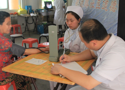 中耳炎患者在接受病情診斷